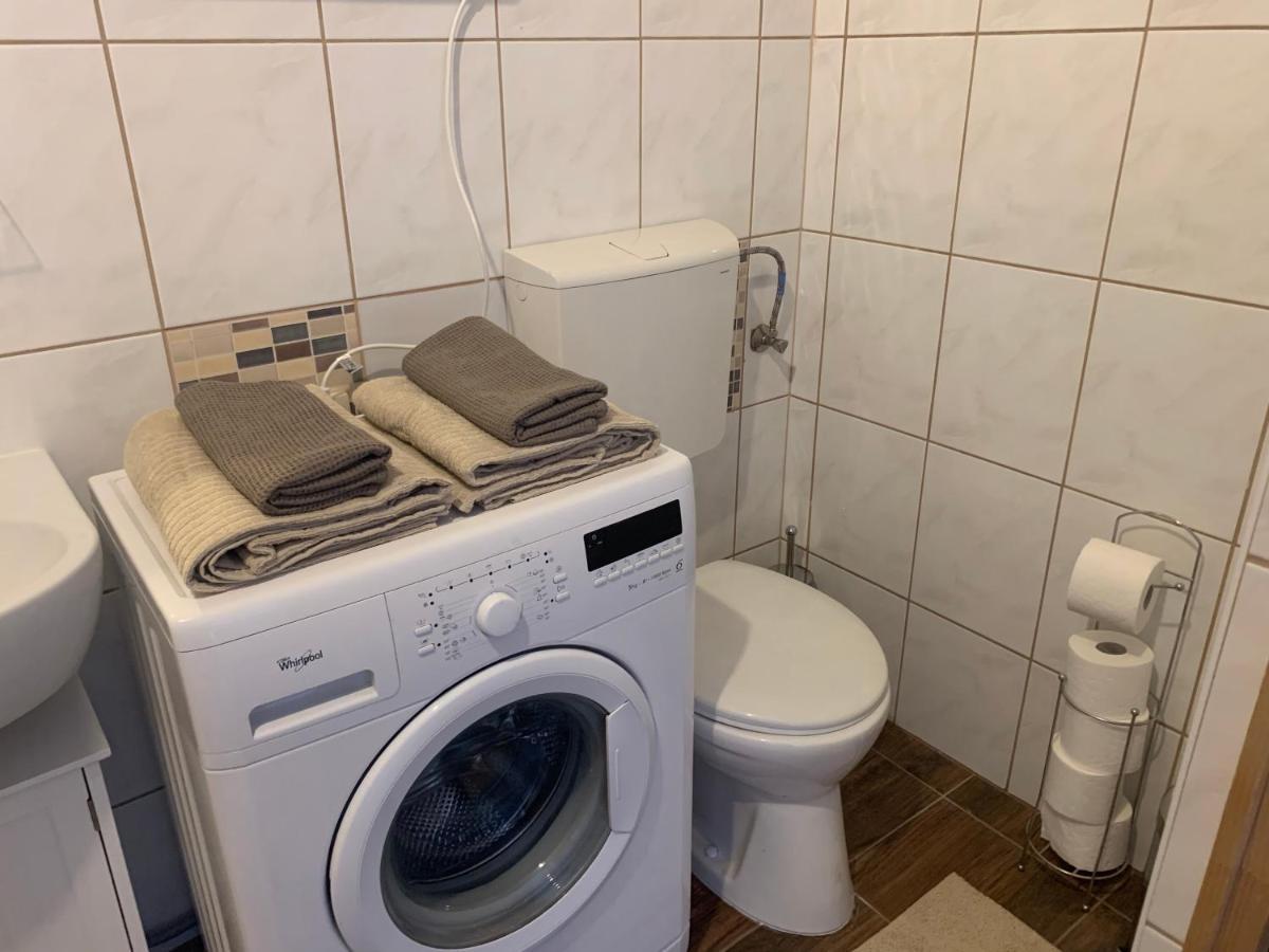 Studio77 Apartman Daire Sopron Dış mekan fotoğraf